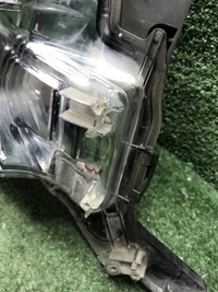 Битая Фара правая Land Cruiser 200 (15-21) LED