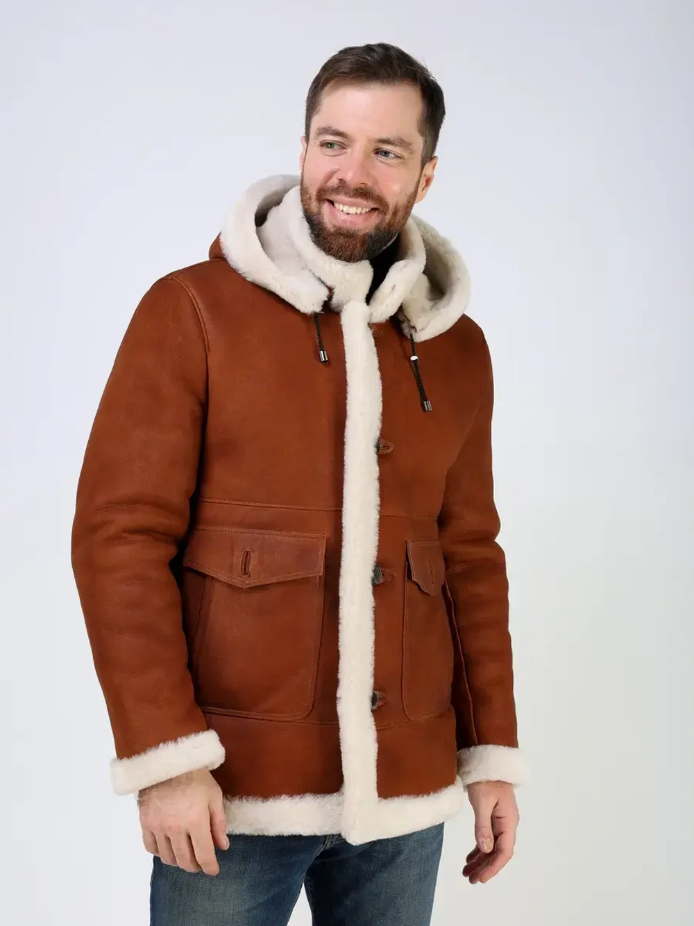 Дубленка зимняя куртка натуральная с капюшоном