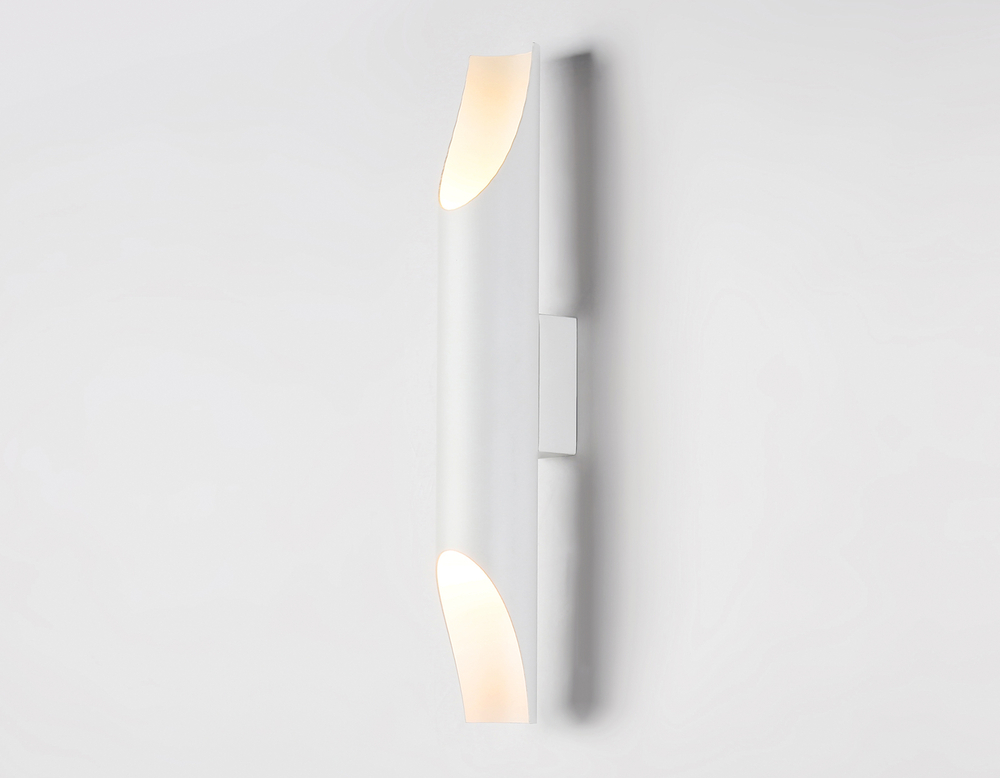 Светильник настенный TN5151/2 WH белый E27/2 max 40W 80*80*120