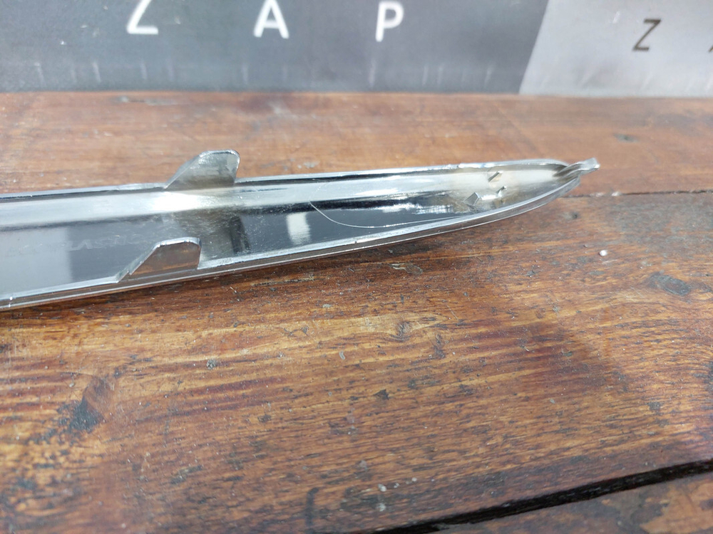 Молдинг бампера передний правый Genesis GV80 20-нв Б/У Оригинал 86596T6000