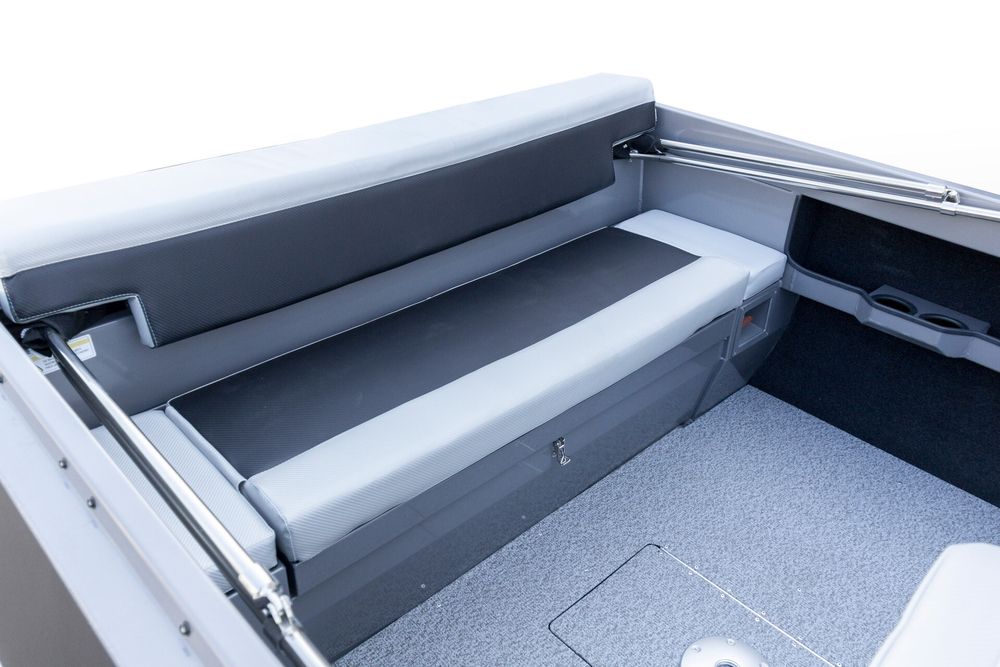 Катер Volzhanka YAVA XL BOWRIDER