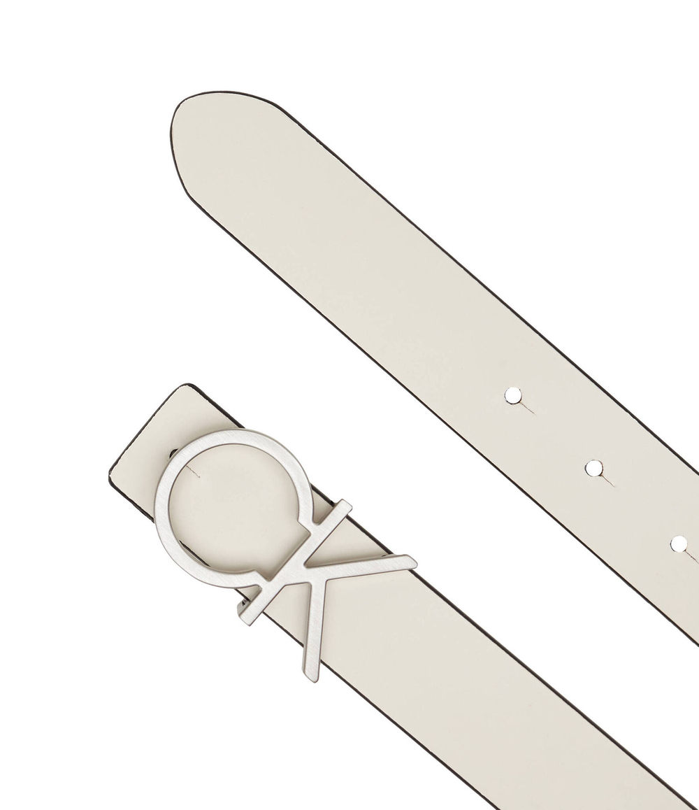 Кожаный двухсторонний ремень Calvin Klein - кремовый(K60K610156)