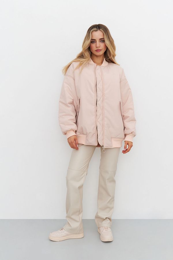 Куртка бомбер пудрово-бежевого цвета