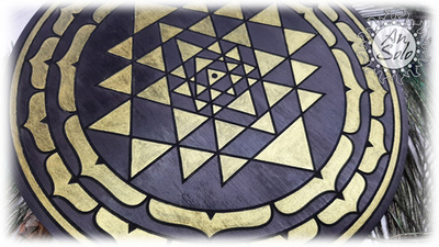 Алтарь "Шри-Янтра" мандала