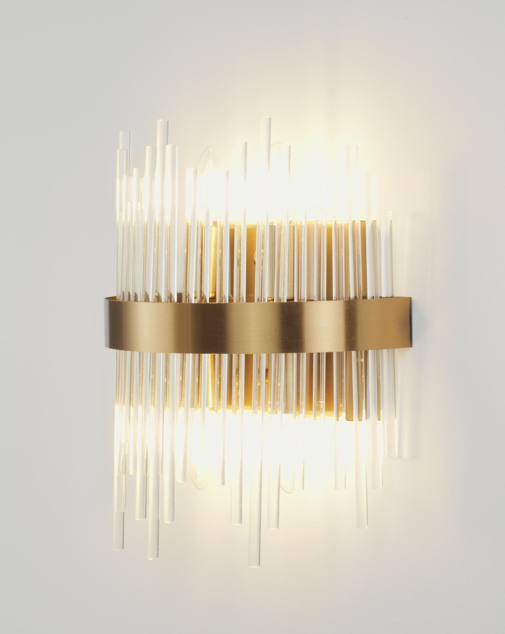 Светильник настенный Moderli V10241-WL Amily