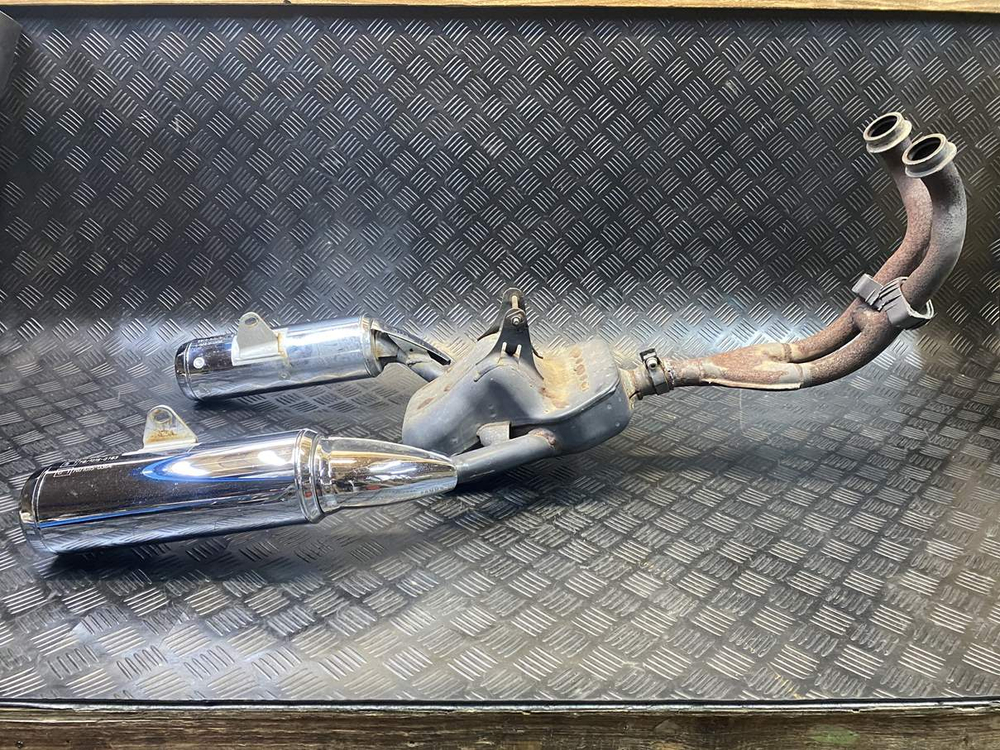 Глушитель Yamaha TDM850 RN03J 053957