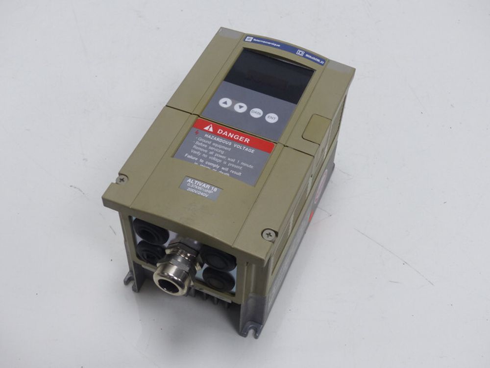 Schneider Electric ATV18U18M2