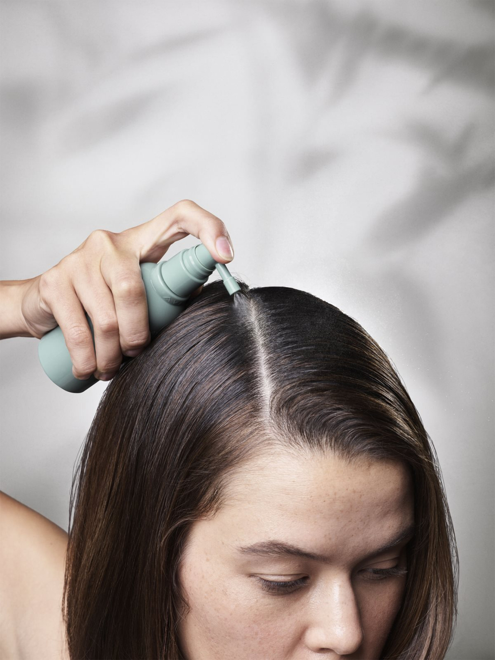 Aveda Scalp Solutions Refreshing Protective Mist - защитный спрей для жирных волос /   100  ml  / GTIN 18084040614