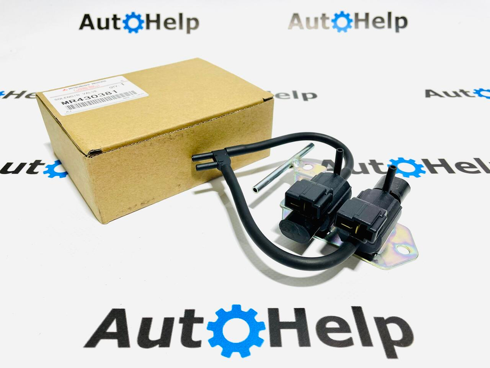 Датчик включения 4WD MR430381 Mitsubishi