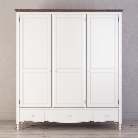 Шкаф трехстворчатый Leblanc