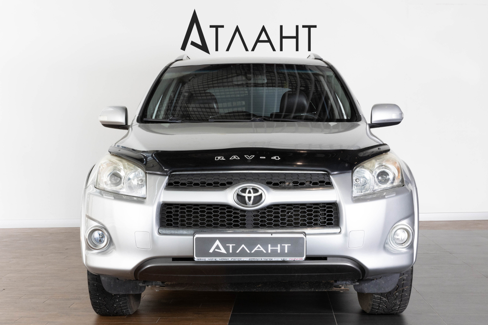 Toyota RAV4, 2009 год