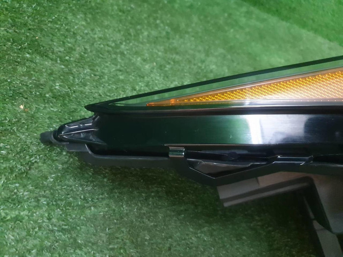 Фара правая Lexus RX 4 (2019-2022) LED