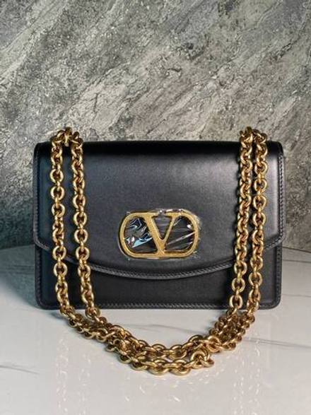 Сумка Valentino