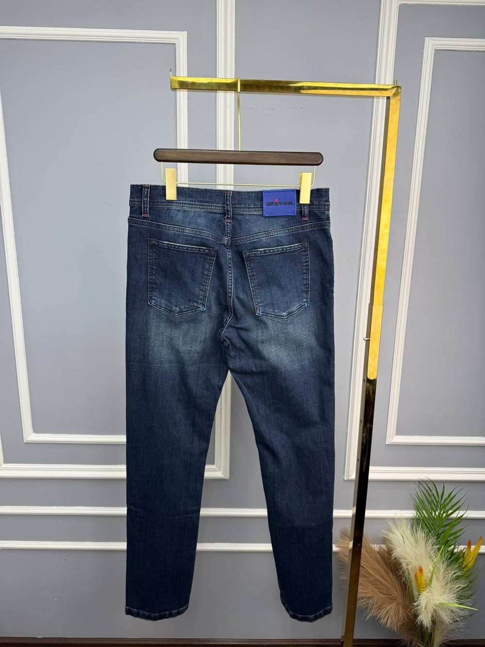 Джинсы Kiton