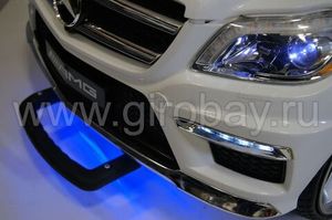 Детский электромобиль River Toys Mercedes-Benz GL63 A999AA красный