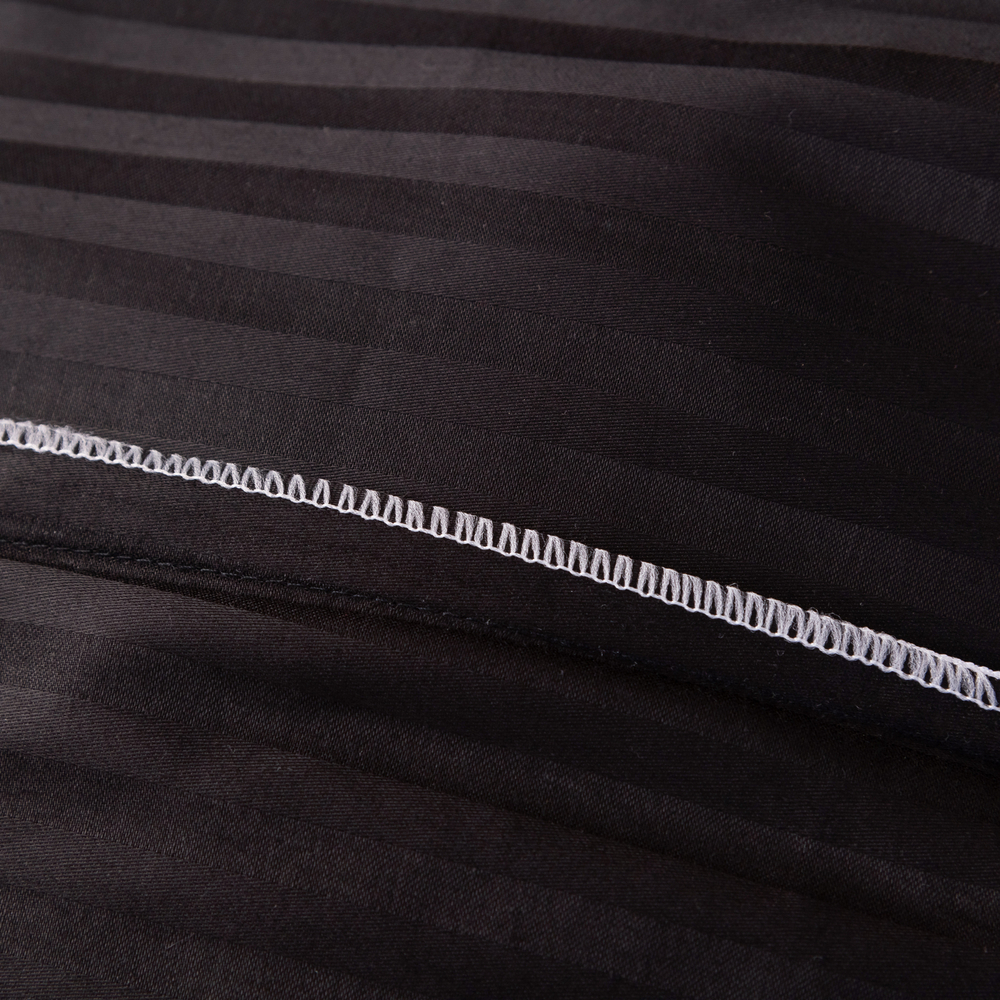 Комплект постельного белья Страйп Сатин Однотонный на резинке CTR035