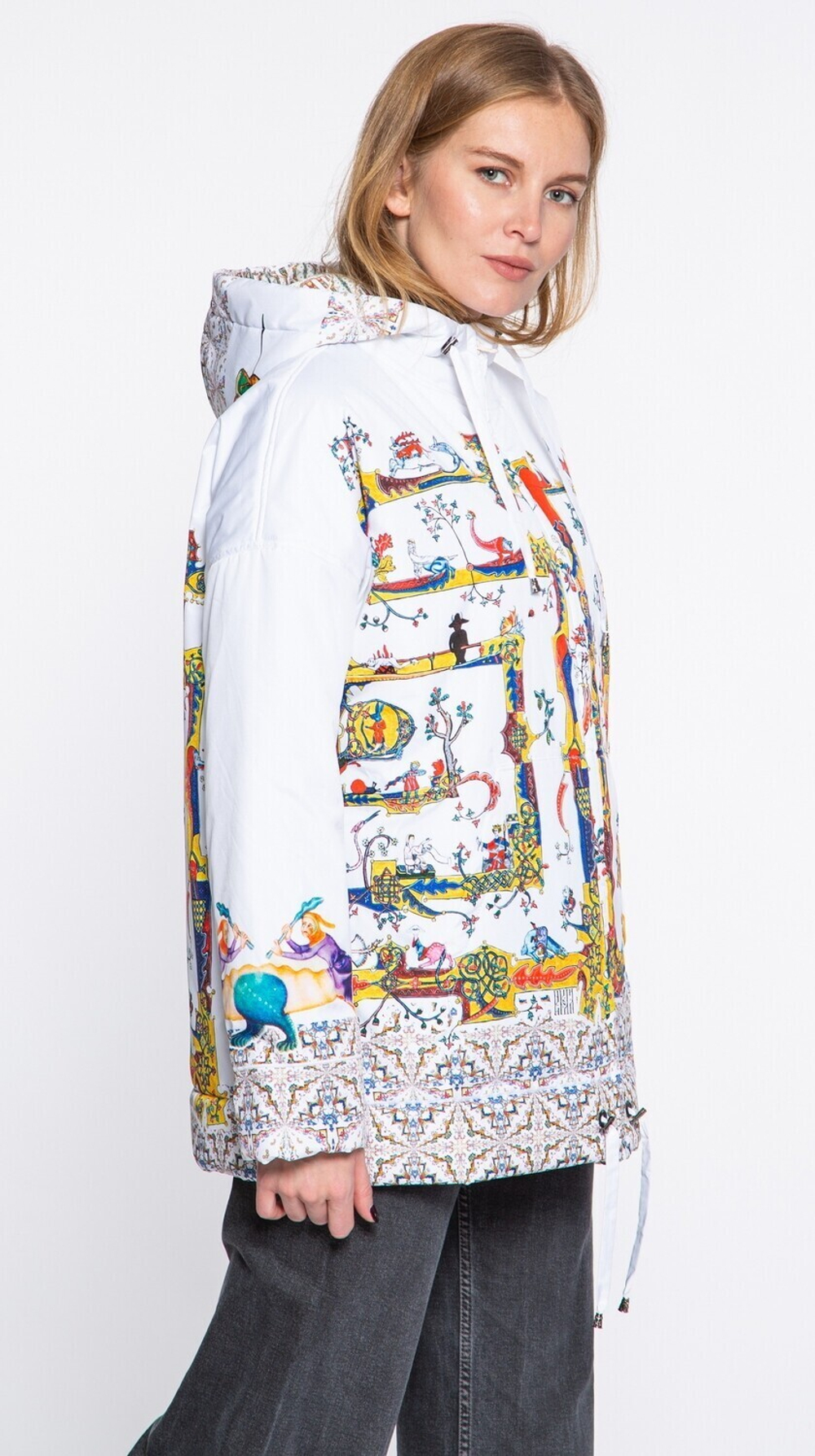 Куртка "Лабиринт", по мотивам средневековых буквиц и фантастических существ со страниц Псалтыри Латтрелла