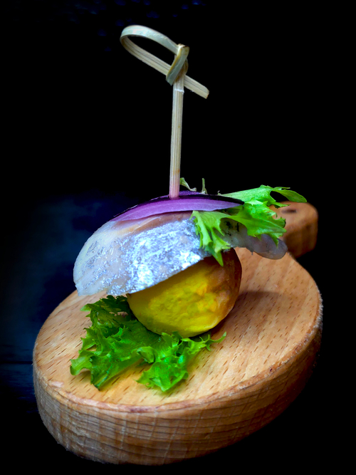 Канапе с селедкой и запеченной Бэйби картошкой