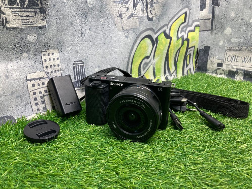 Sony ZV-E10 Kit 16-50mm 1000 кадров