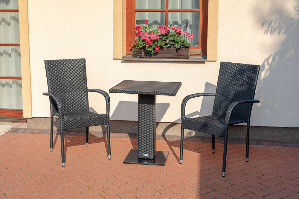 Набор мебели Garden Story Парис мини 4 уп.(2 Стул Garden Storyа Парис "без подушки"+стол 70см 2 уп., каркас черн, ротанг черн