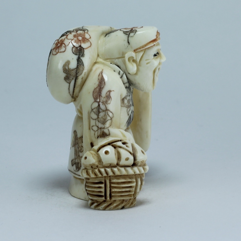 Эксклюзивная нэцкэ Дзюродзин с мешком риса и корзиной рыбы