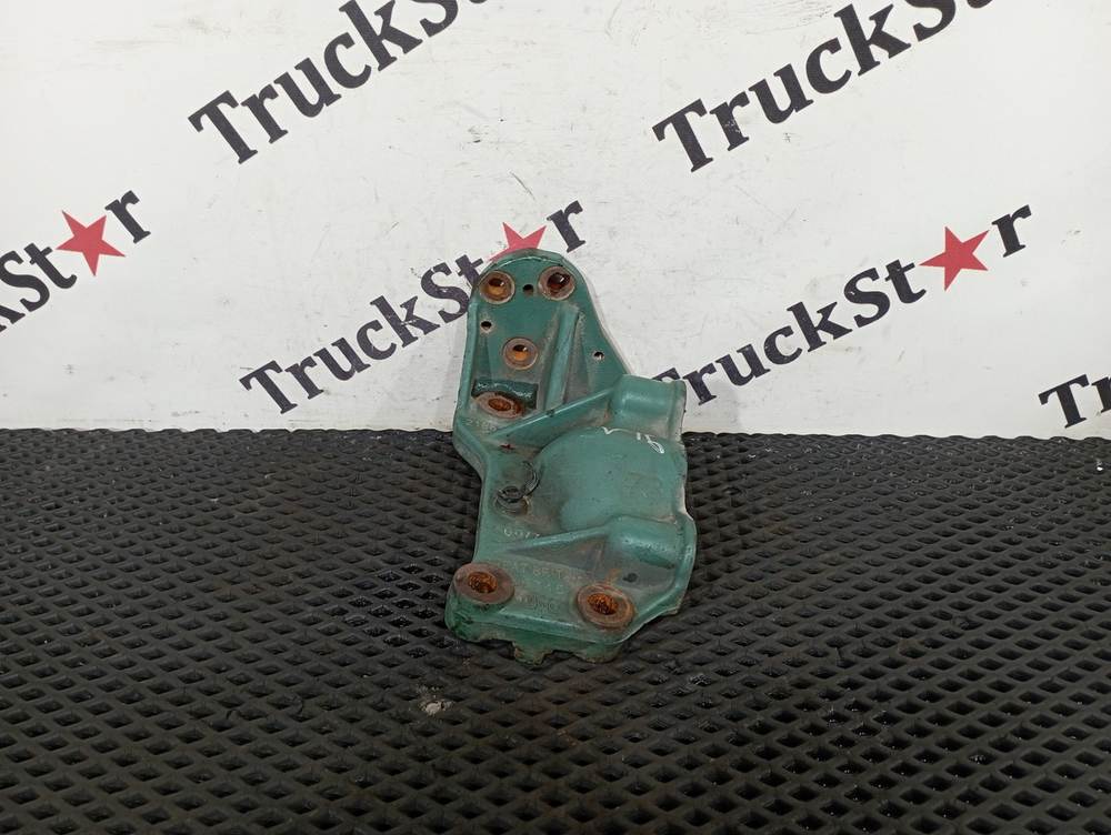 Кронштейн ролика натяжителя