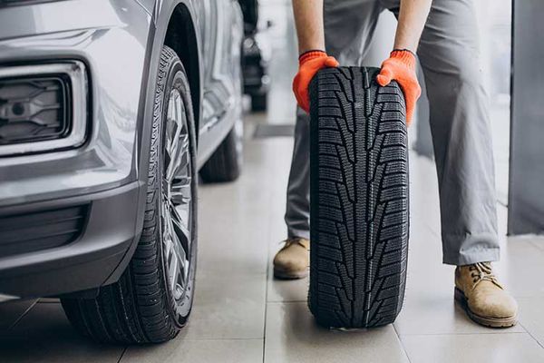 Как ухаживать за грузовыми шинами, и что будет если пустить всё на самотёк