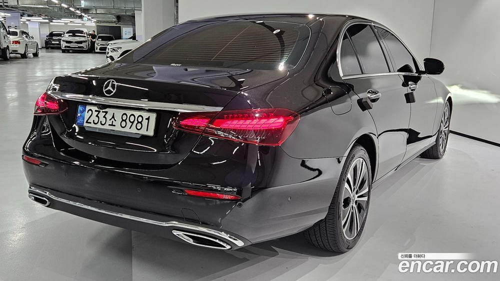 Mercedes-Benz E-Class W213 E250 Avangarde (08.2021)