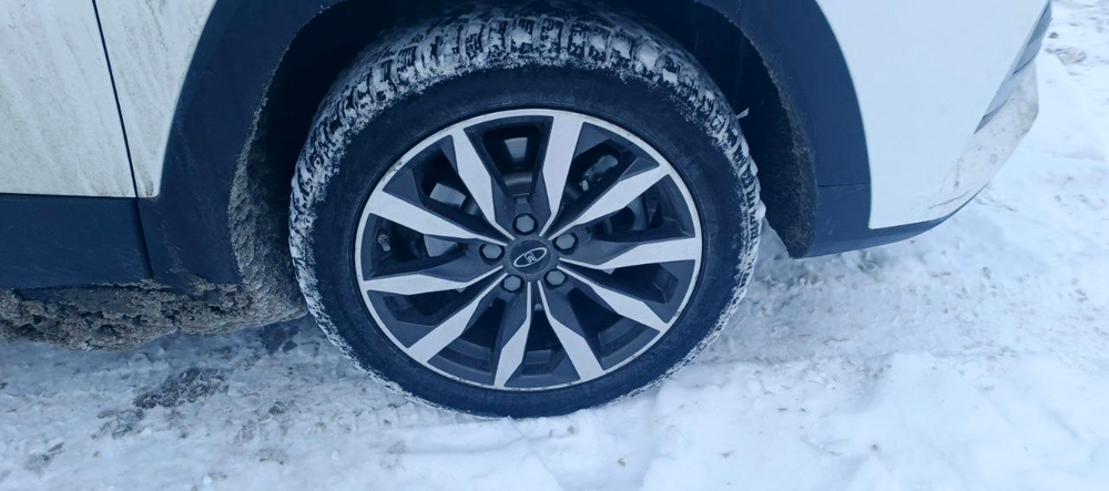 Москвич 3 1,5 CVT Стандарт