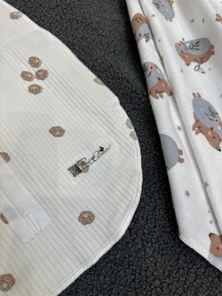 Пеленальный кокон Лапки Рубчик Экрю RinaAmari