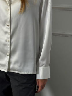 Шелковая блуза