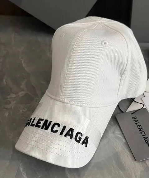 Бейсболка Balencaga, белый