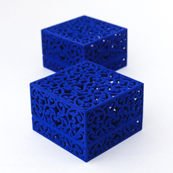 Бархатистый футляр серия Кружева квадратной формы