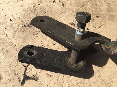 Серьга рессоры MAN TGL (85413030003)