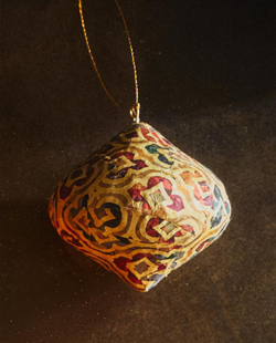 ZARA HOME БУМАЖНОЕ ЕЛОЧНОЕ ИГРУШКА В ФОРМЕ РОМБА, ЭКРЮ