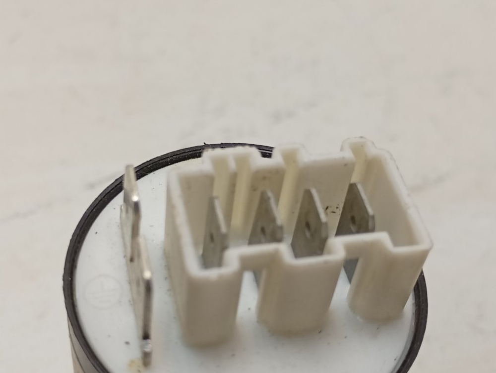 ESL46050 ктп8 Сетевой фильтр для посудомоечной машины Electrolux 411112414D б/у