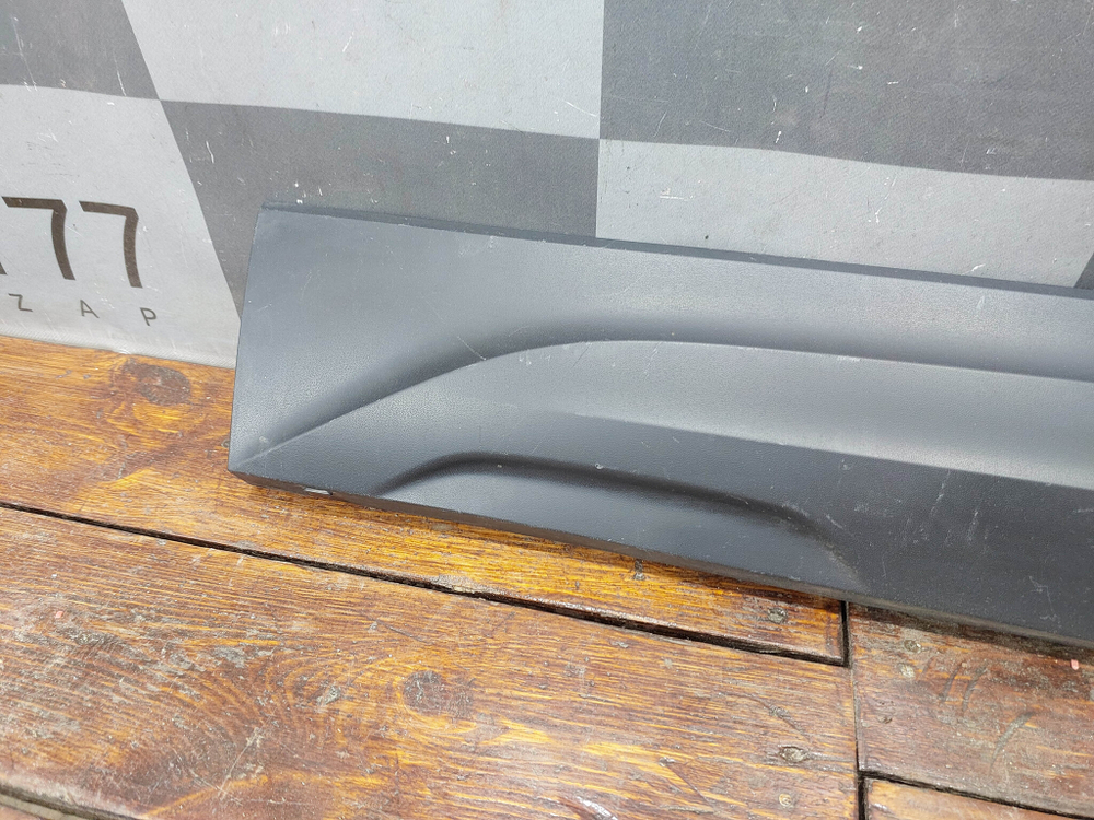 Накладка двери передней левой Volkswagen Taos 20-нв Б/У Оригинал 2GL854939