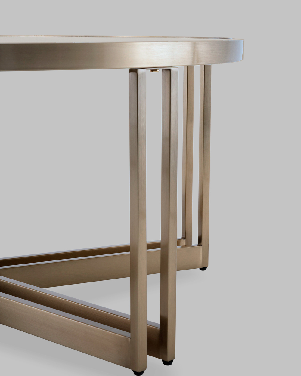 Журнальный столик Алиада 90х90 см светлая керамика сталь шампань