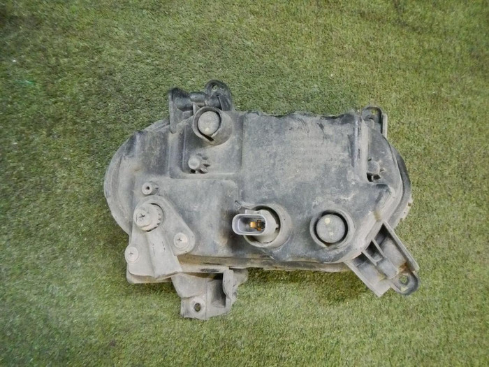 ПТФ левая Hyundai Santa Fe 4 TM (2018-2021)