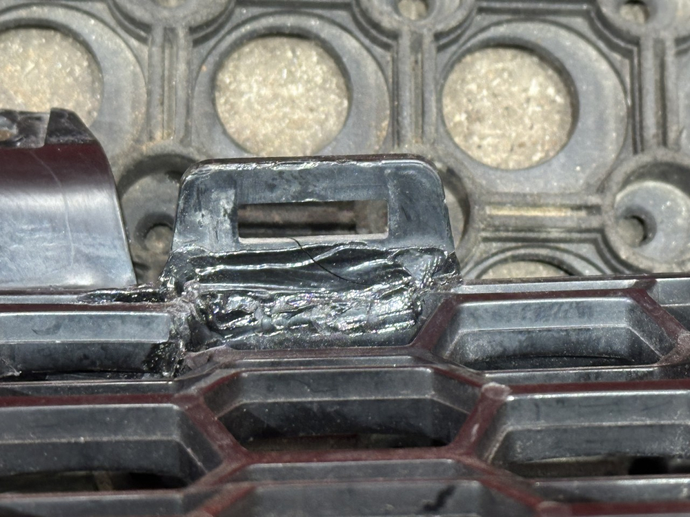 Решетка радиатора