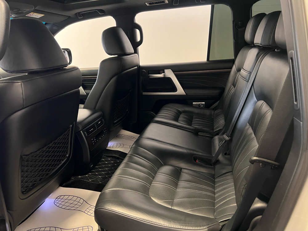 Toyota Land Cruiser, 2019 год