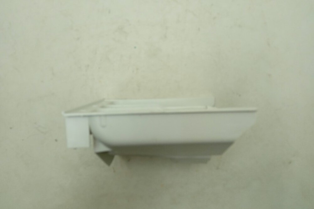 WLX20370CE кт161 Дозатор порошка для стиральной машины Bosch 9000267134 б/у