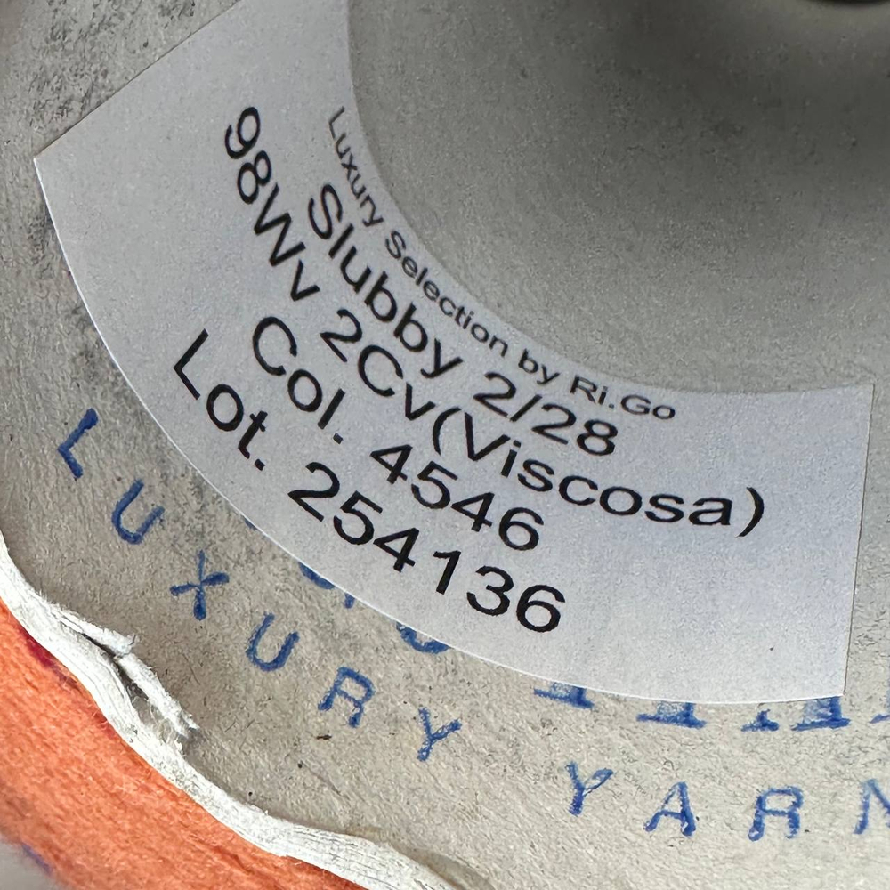 SLUBBY - Luxury Selection by Ri.Go; 98% меринос, 2% вискоза; 1400м/100гр, (2/28); col. 4546, цвет: оранжевый с цветными вкраплениями; S502