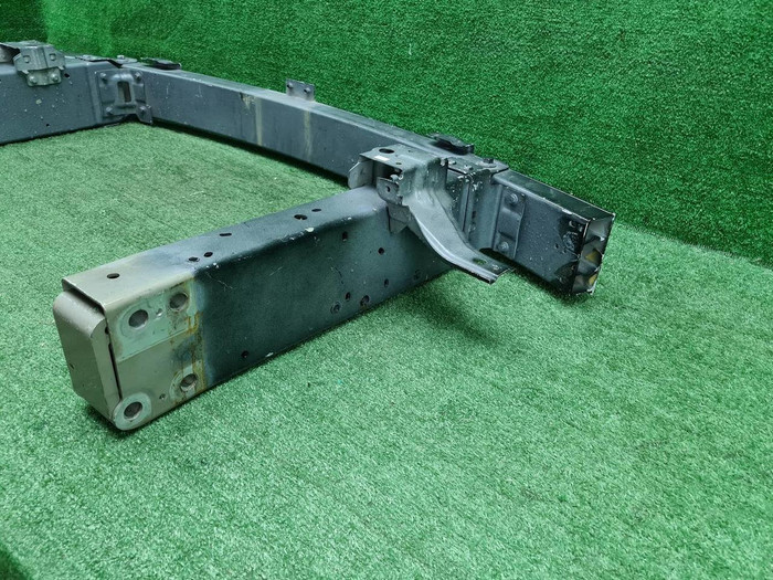 Усилитель передний Zeekr 009 (2022-н.в.)