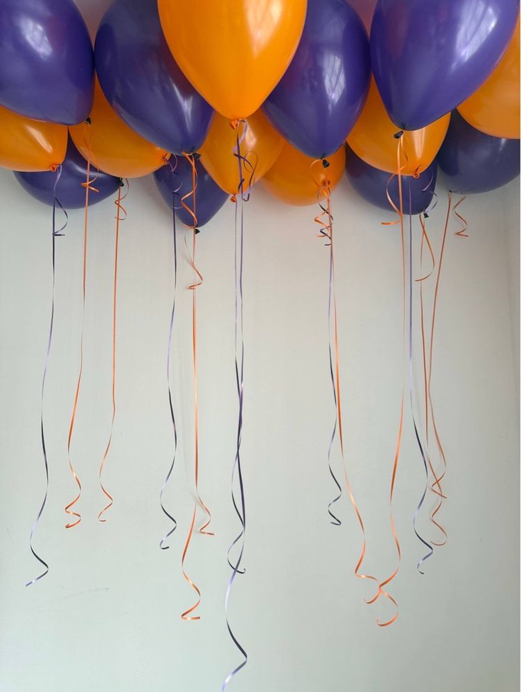 Воздушные гелиевые шарики с доставкой по Хабаровску фолетовый/оранжевый №5098