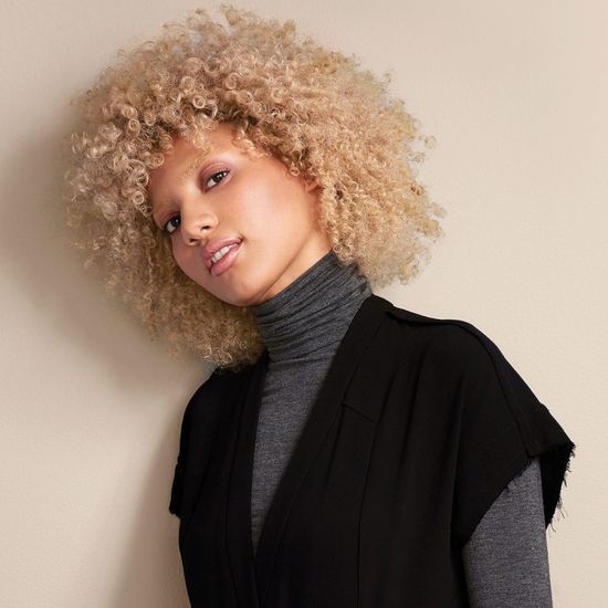 Выбор: лучшие продукты для вьющихся волос