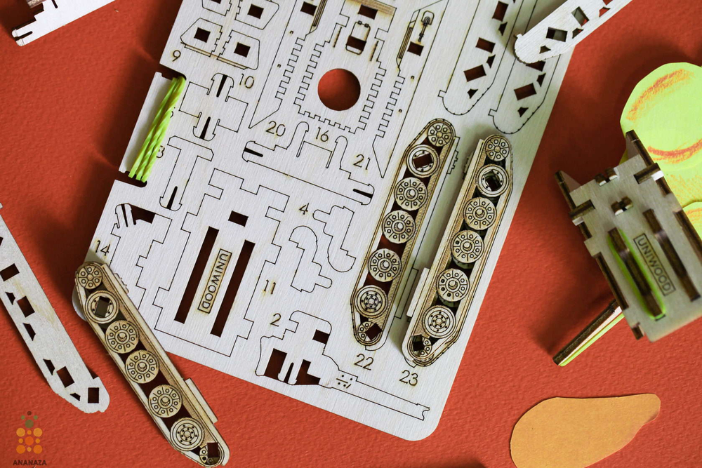 Танк Т-34 UNIT (UNIWOOD) - Деревянный конструктор, 3D пазл, сборная модель