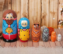 Матрешка "Колобок" 7 кукольная. Высота самой большой куклы 17-20см