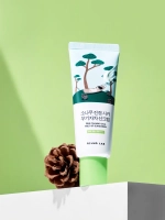 Round Lab Мягкий солнцезащитный крем с сосной и центеллой для проблемной кожи Pine Calming Cica Mild-Up Sunscreen 40 мл