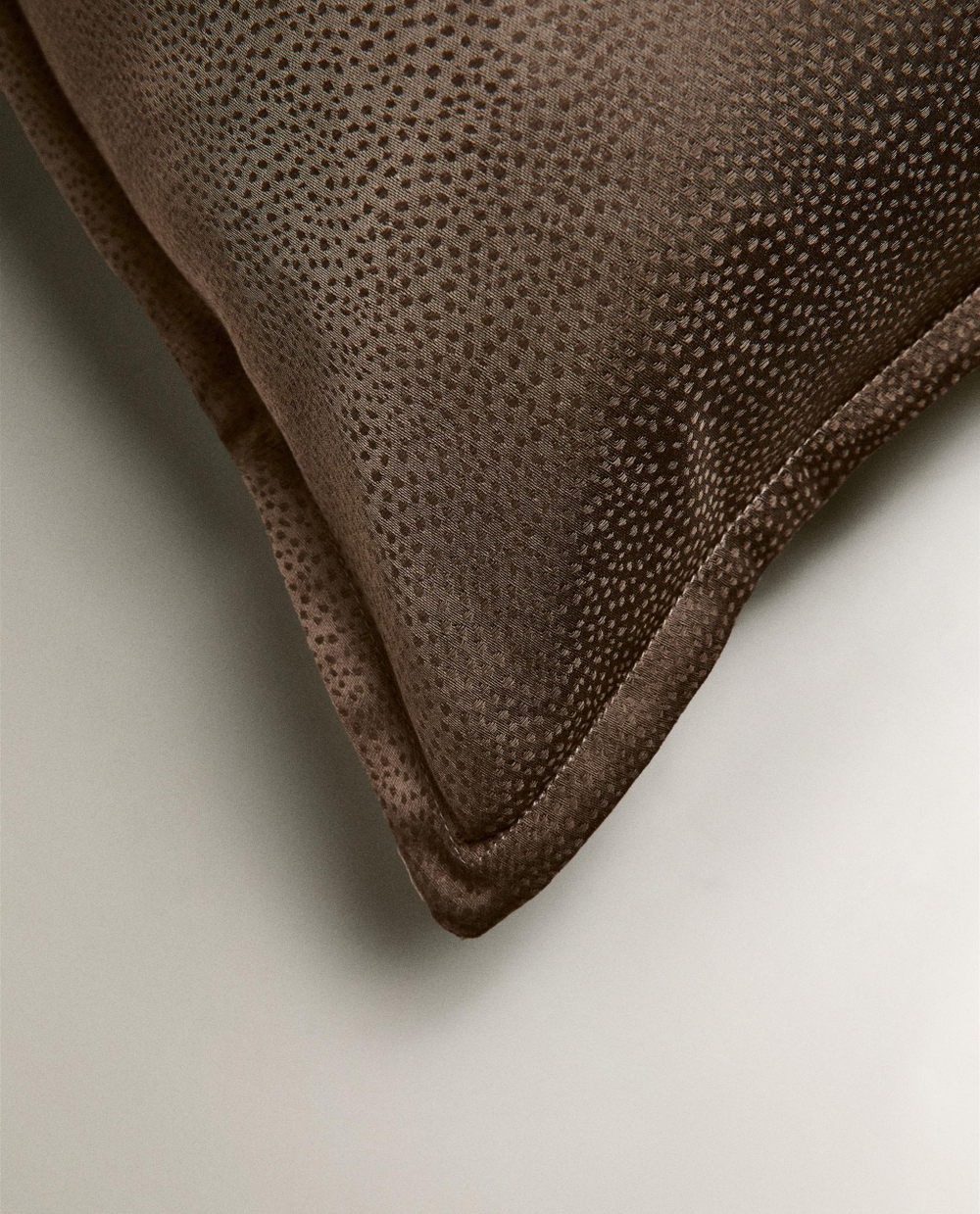 Наволочка Zara Home сатин, хлопок 100%, однотонный, 6173/091 · арт. 6173/091